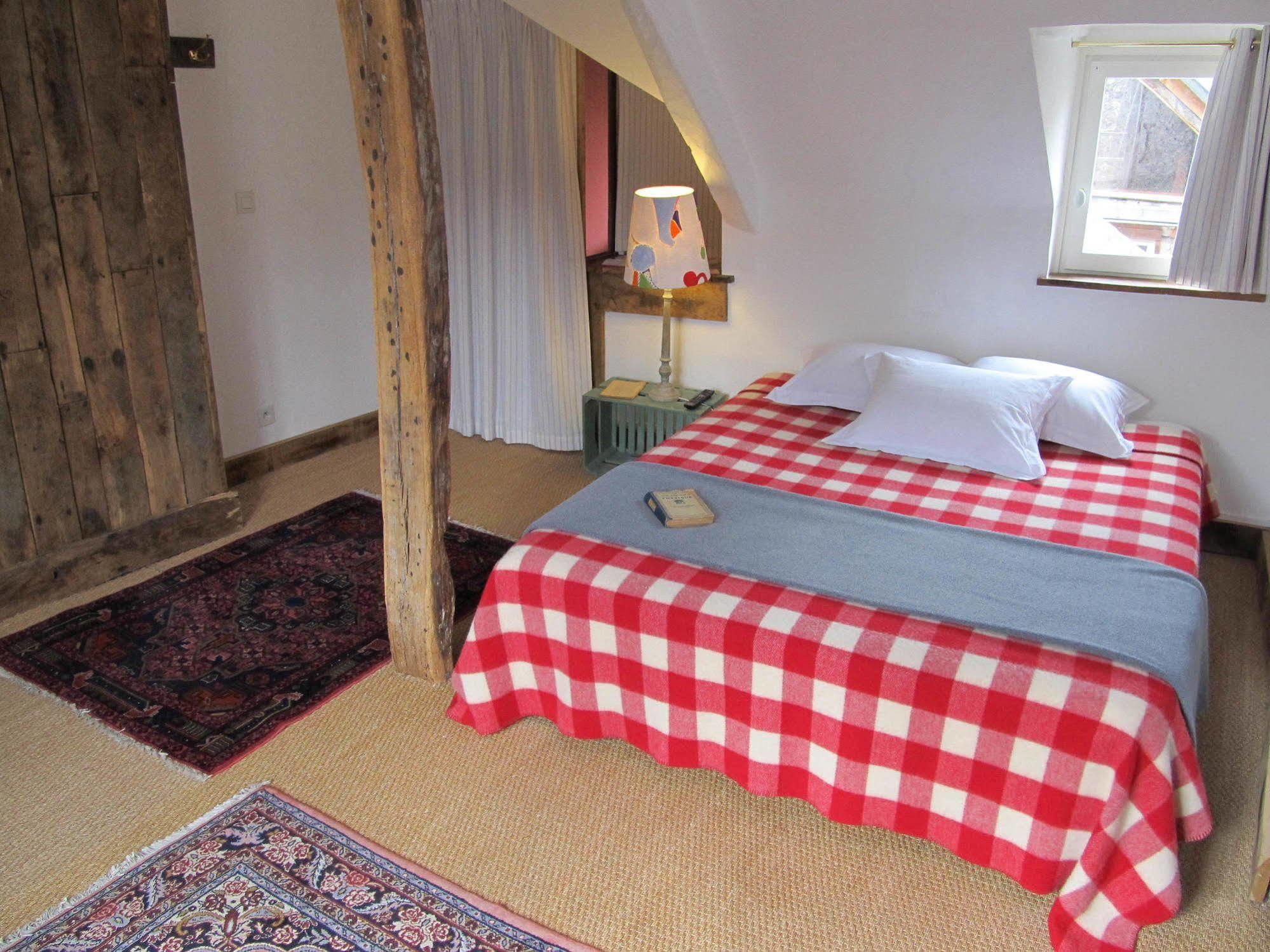 Chambres D'Hotes A L'Ecole Buissonniere Honfleur Exterior foto